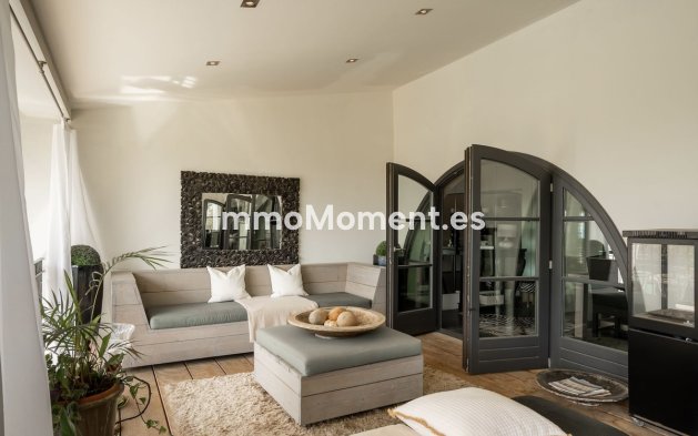 Reventa - Villa independiente - Estepona  - New Golden Mile