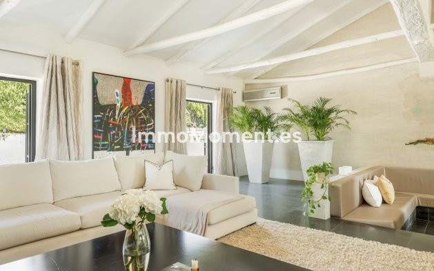 Reventa - Villa independiente - Estepona  - New Golden Mile