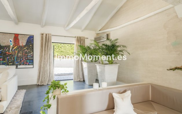 Reventa - Villa independiente - Estepona  - New Golden Mile