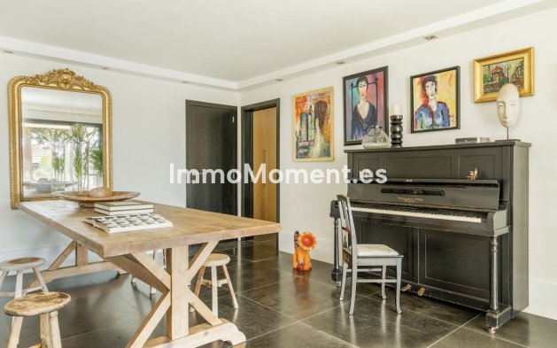 Reventa - Villa independiente - Estepona  - New Golden Mile