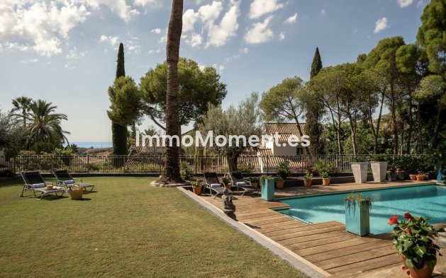Reventa - Villa independiente - Estepona  - New Golden Mile