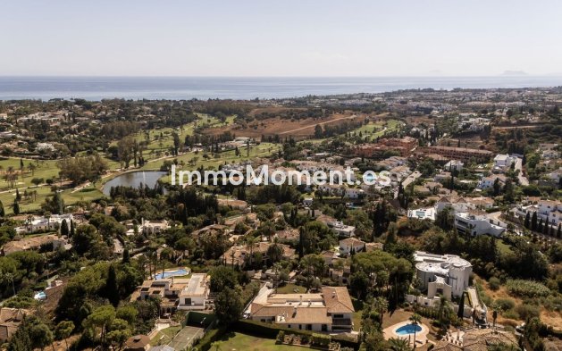 Reventa - Villa independiente - Estepona  - New Golden Mile