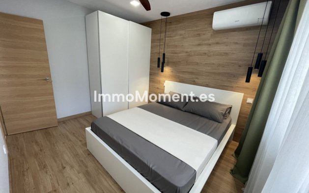 Resale - Apartment - Benalmadena - Benalmadena Centro