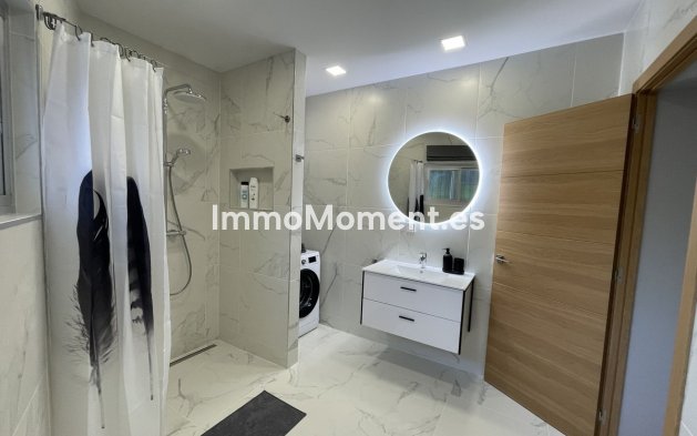 Resale - Apartment - Benalmadena - Benalmadena Centro