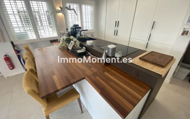 Reventa - Apartamento - Marbella - Nueva Andalucía