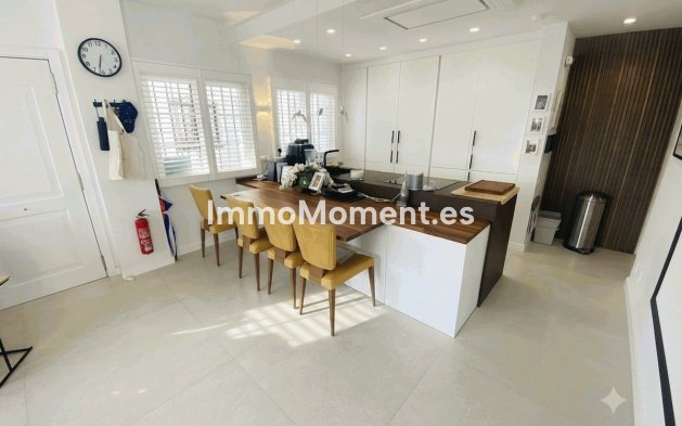Reventa - Apartamento - Marbella - Nueva Andalucía