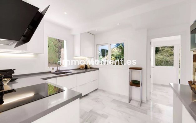 Reventa - Villa independiente - Mijas - Calahonda