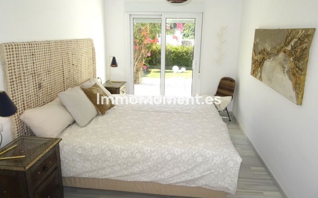 Reventa - Villa independiente - Mijas - Calahonda