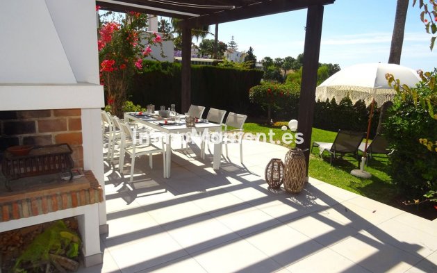 Reventa - Villa independiente - Mijas - Calahonda
