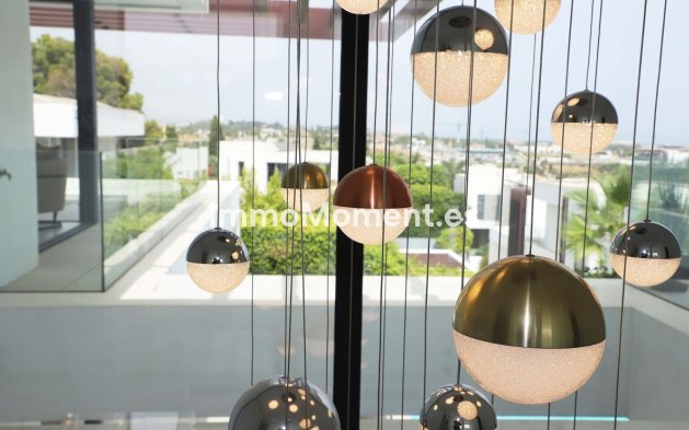 Revente - Villa individuelle - Estepona  - New Golden Mile