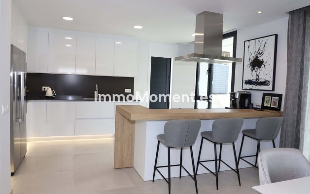 Revente - Villa individuelle - Estepona  - New Golden Mile