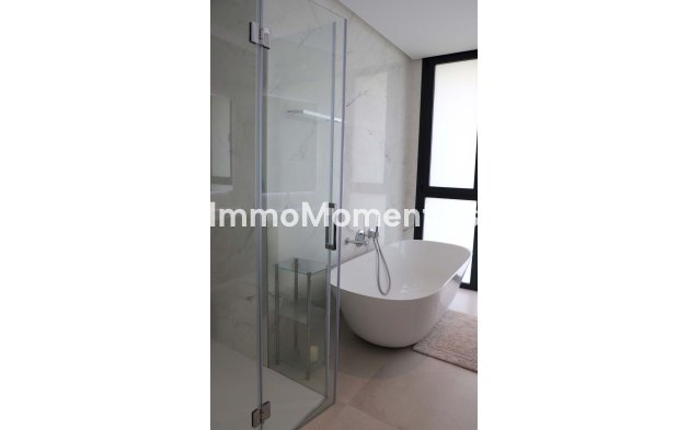 Revente - Villa individuelle - Estepona  - New Golden Mile