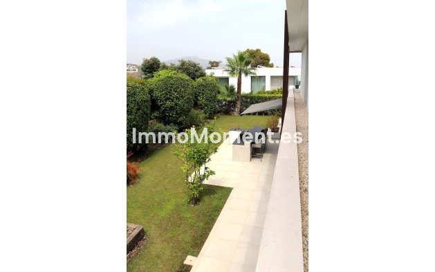 Revente - Villa individuelle - Estepona  - New Golden Mile