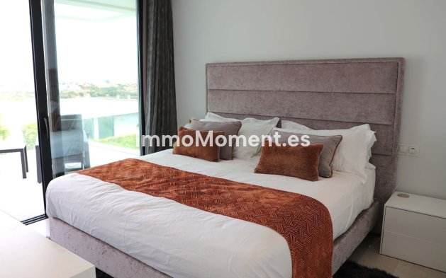 Revente - Villa individuelle - Estepona  - New Golden Mile