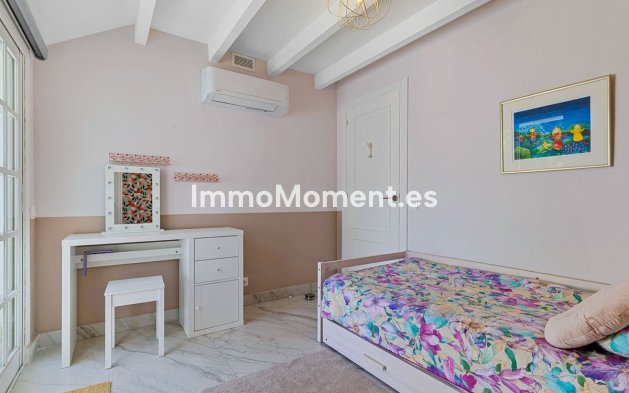 Reventa - Villa independiente - Ojén