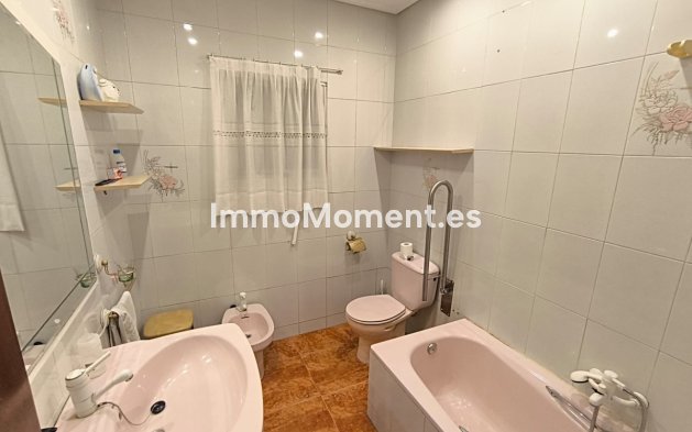 Resale - Detached villa - Yecla - Yecla Centro