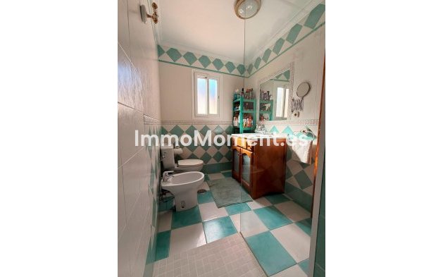 Resale - Townhouse - Inland  - Coín