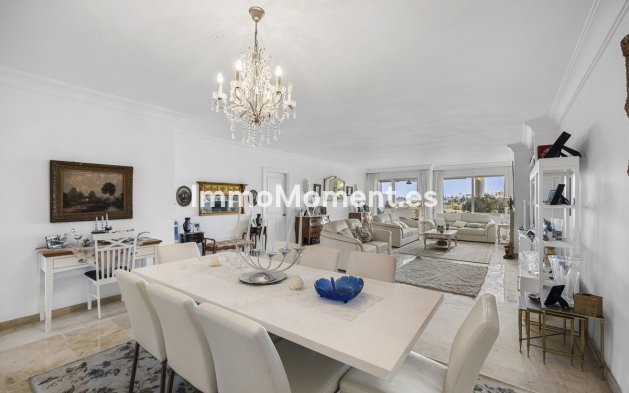 Wiederverkauf - Wohnung - Marbella - Guadalmina Alta