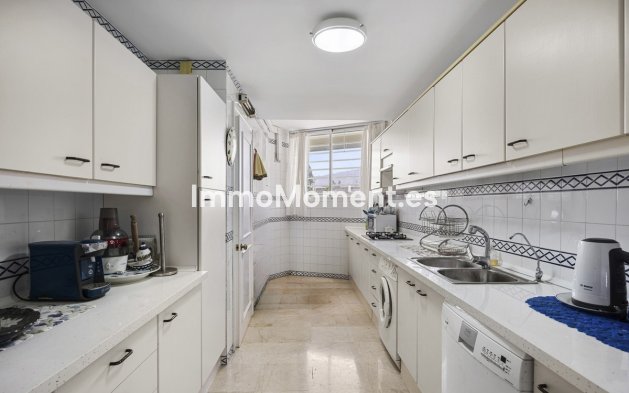 Wiederverkauf - Wohnung - Marbella - Guadalmina Alta
