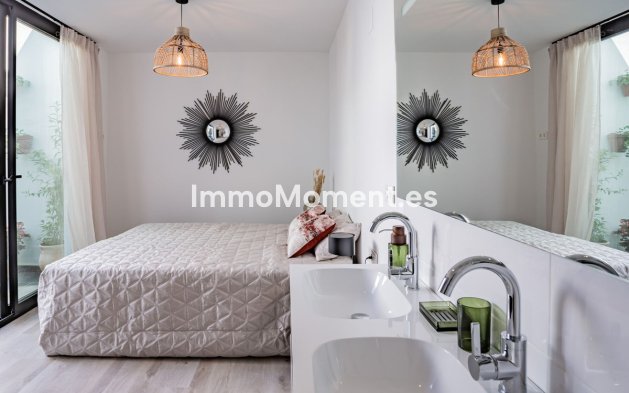 Resale - Apartment - Mijas Costa - La Cala de Mijas