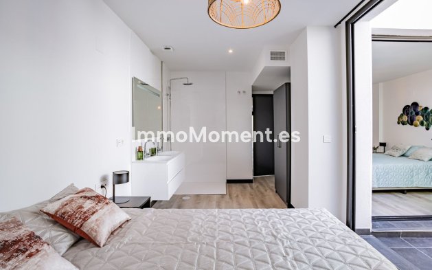 Resale - Apartment - Mijas Costa - La Cala de Mijas