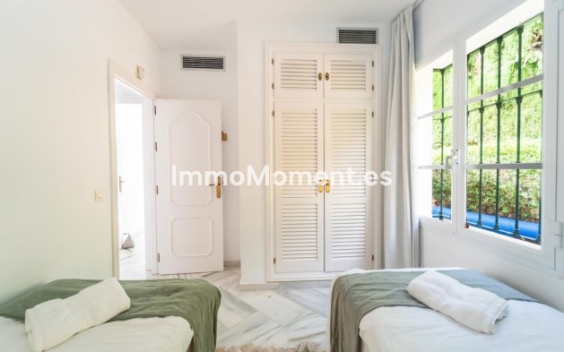 Bestaande woning - Vrijstaande villa - Marbella - Elviria