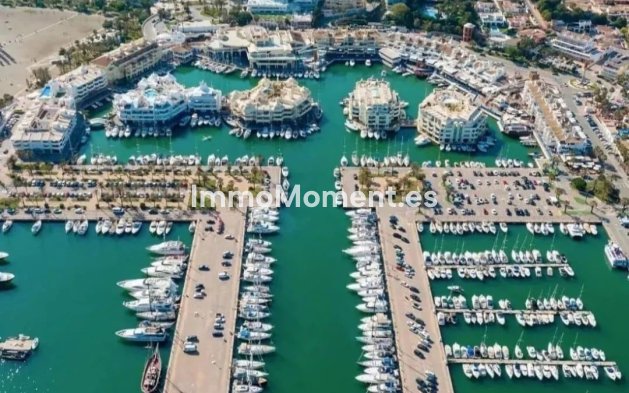 Resale - Apartment - Benalmadena - Benalmadena Centro