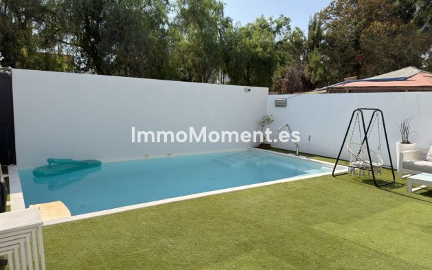 Resale - Detached villa - Marbella - Nueva Andalucía