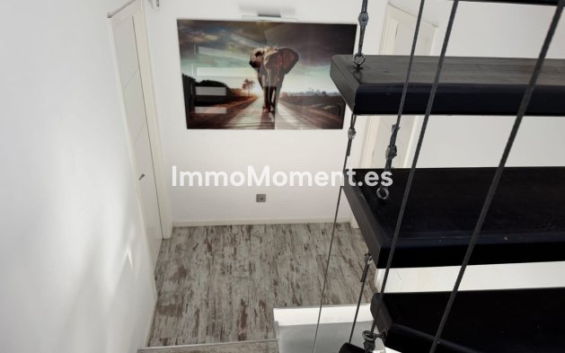 Resale - Detached villa - Marbella - Nueva Andalucía