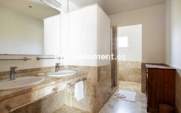 Wiederverkauf - Freistehende Villa - Marbella - Santa Clara