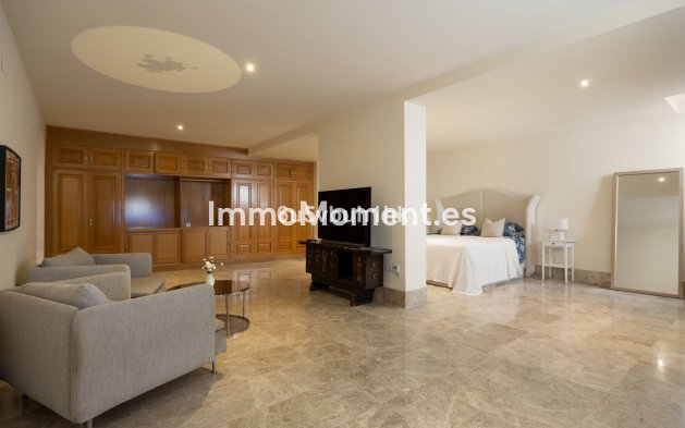 Wiederverkauf - Freistehende Villa - Marbella - Santa Clara