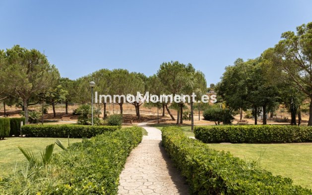 Wiederverkauf - Freistehende Villa - Marbella - Santa Clara