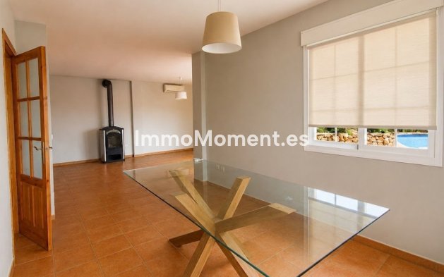 Resale - Detached villa - Inland  - Coín