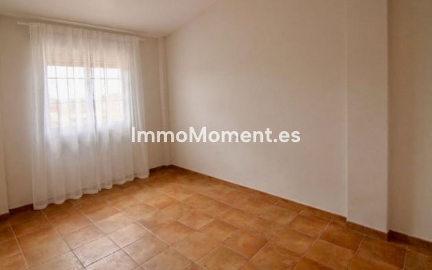 Resale - Detached villa - Inland  - Coín