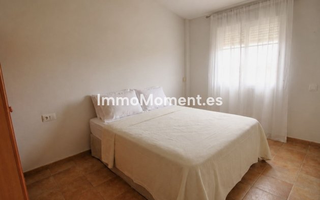 Resale - Detached villa - Inland  - Coín