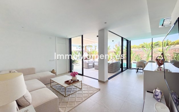 Wiederverkauf - Freistehende Villa - Orihuela Costa - Cabo roig - La Zenia