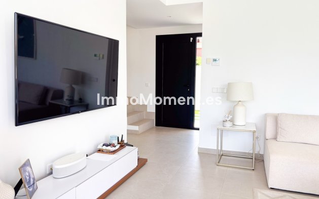 Wiederverkauf - Freistehende Villa - Orihuela Costa - Cabo roig - La Zenia