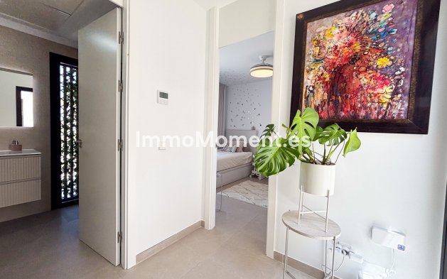 Wiederverkauf - Freistehende Villa - Orihuela Costa - Cabo roig - La Zenia