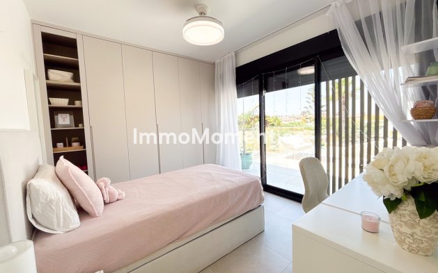 Wiederverkauf - Freistehende Villa - Orihuela Costa - Cabo roig - La Zenia