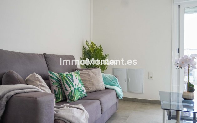 Wiederverkauf - Wohnung - Torrevieja - Aguas Nuevas