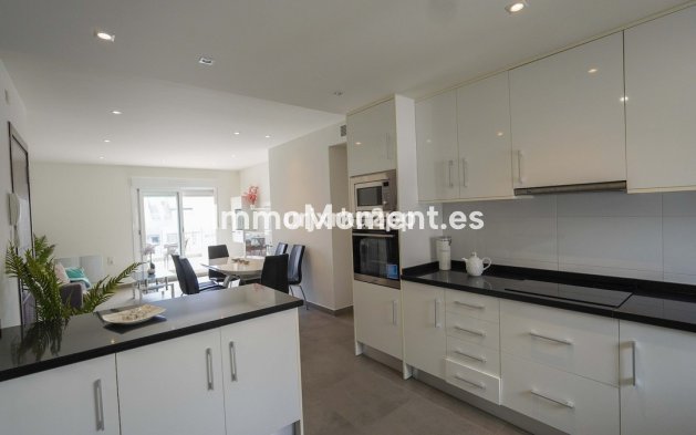 Wiederverkauf - Wohnung - Torrevieja - Aguas Nuevas