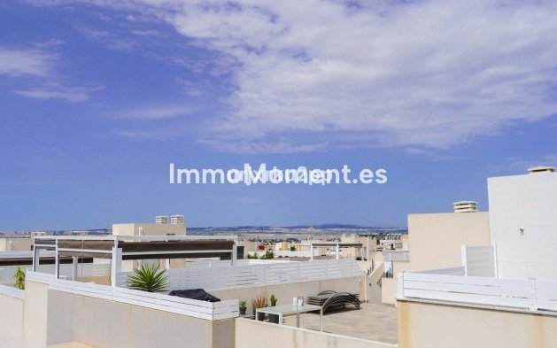 Wiederverkauf - Wohnung - Torrevieja - Aguas Nuevas
