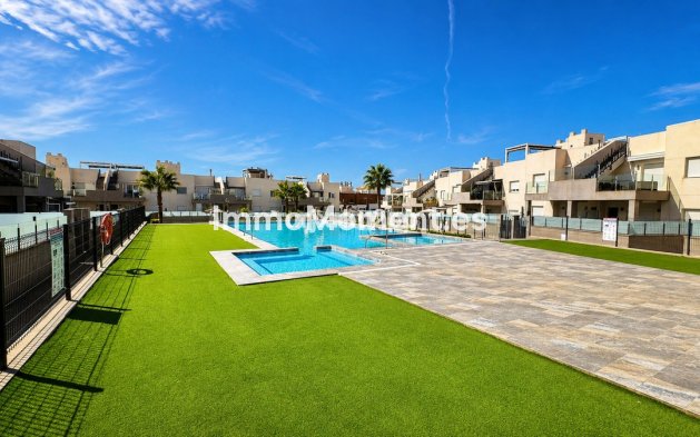 Wiederverkauf - Wohnung - Torrevieja - Aguas Nuevas