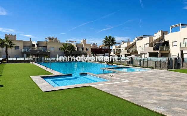 Wiederverkauf - Wohnung - Torrevieja - Aguas Nuevas