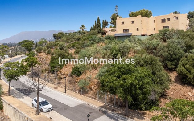 Reventa - Parcela - Marbella - Elviria