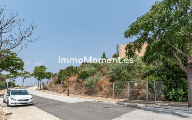 Reventa - Parcela - Marbella - Elviria
