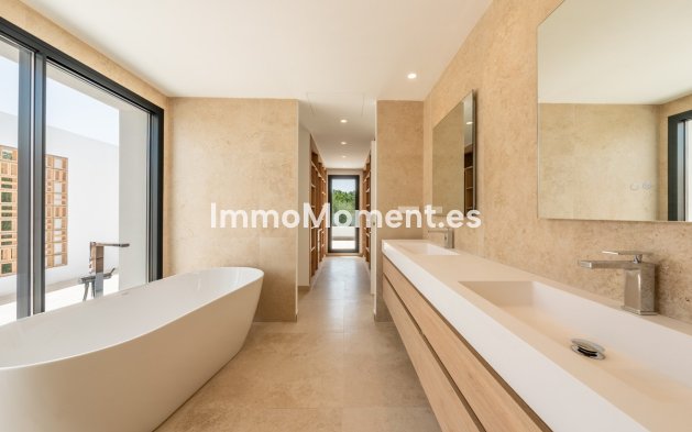 Wiederverkauf - Freistehende Villa - Sotogrande - Sotogrande Costa