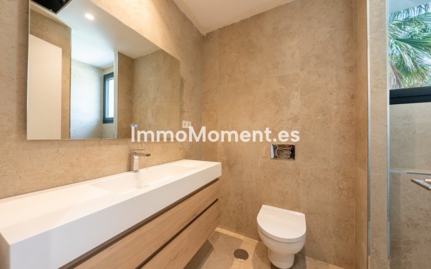 Wiederverkauf - Freistehende Villa - Sotogrande - Sotogrande Costa
