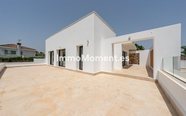 Wiederverkauf - Freistehende Villa - Sotogrande - Sotogrande Costa