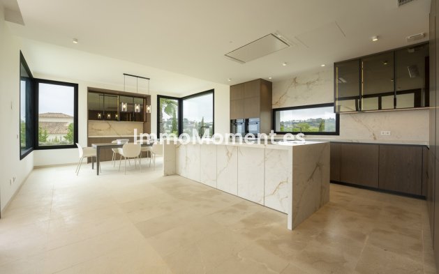 Wiederverkauf - Freistehende Villa - Sotogrande - Sotogrande Alto